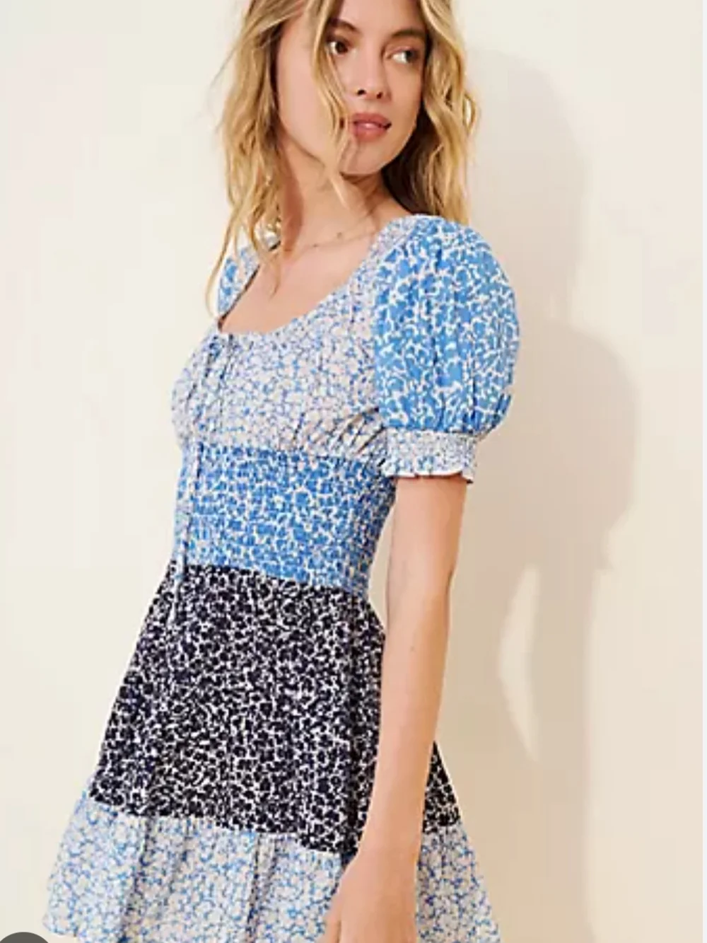 Closet Clean Out Sale. Spring Bundle Anthropologie, Abercrombie, American Eagle - Picture 9 of 13